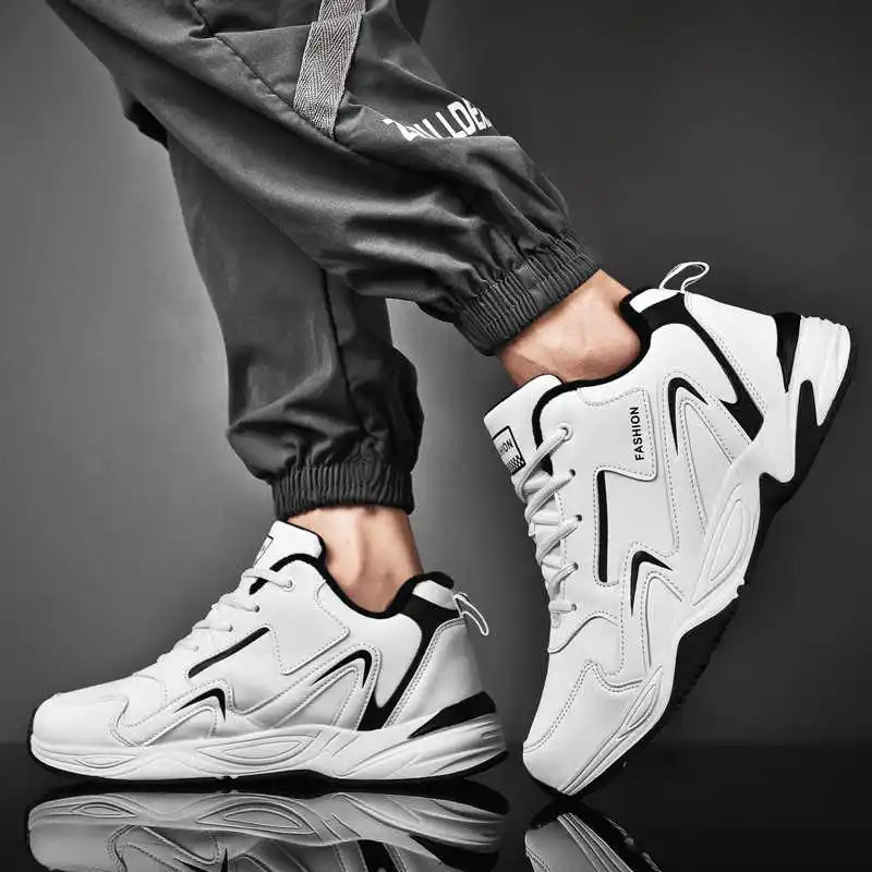 Cold-proof Spring Gym Sneakers - đánh giá và giá Home Gym Cost